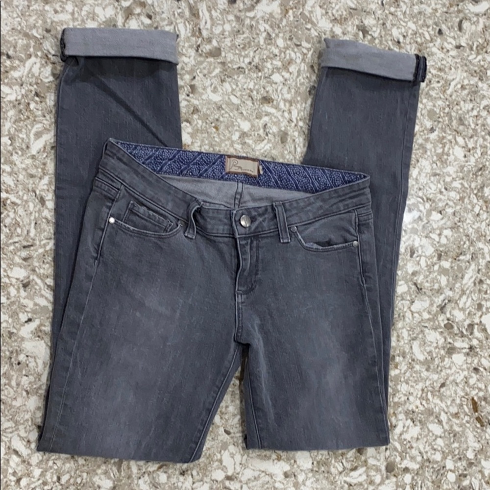 Paige premium denim skinny jeans size 29